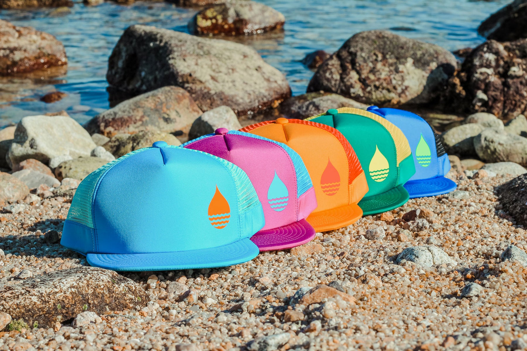 Water Hats, Buoy Wear Ultimate Floating Hat - Magenta